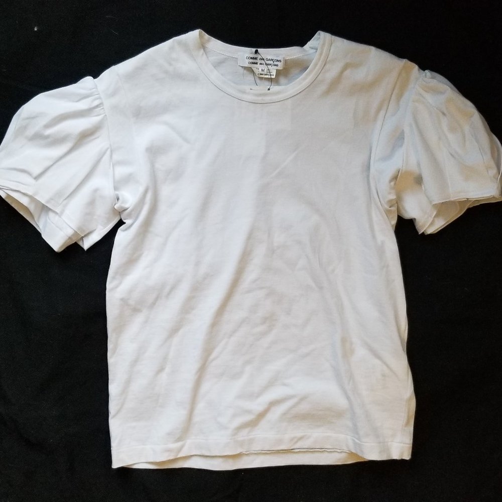 *NWT* Comme des garcons balloon sleeve tee